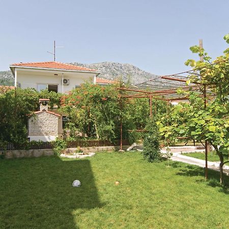 Lovely Apartment In Kastel Kambelovac With Wifi Kastela Dış mekan fotoğraf